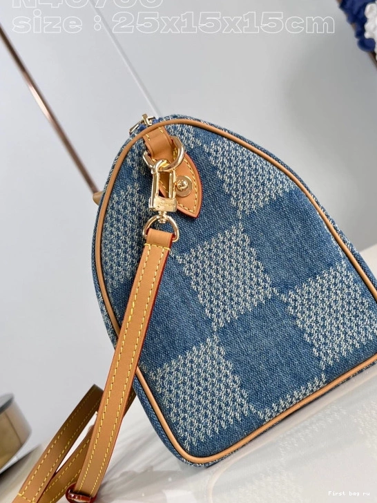 First bag ru 25 SPEEDY Louis Vuitton 0801
